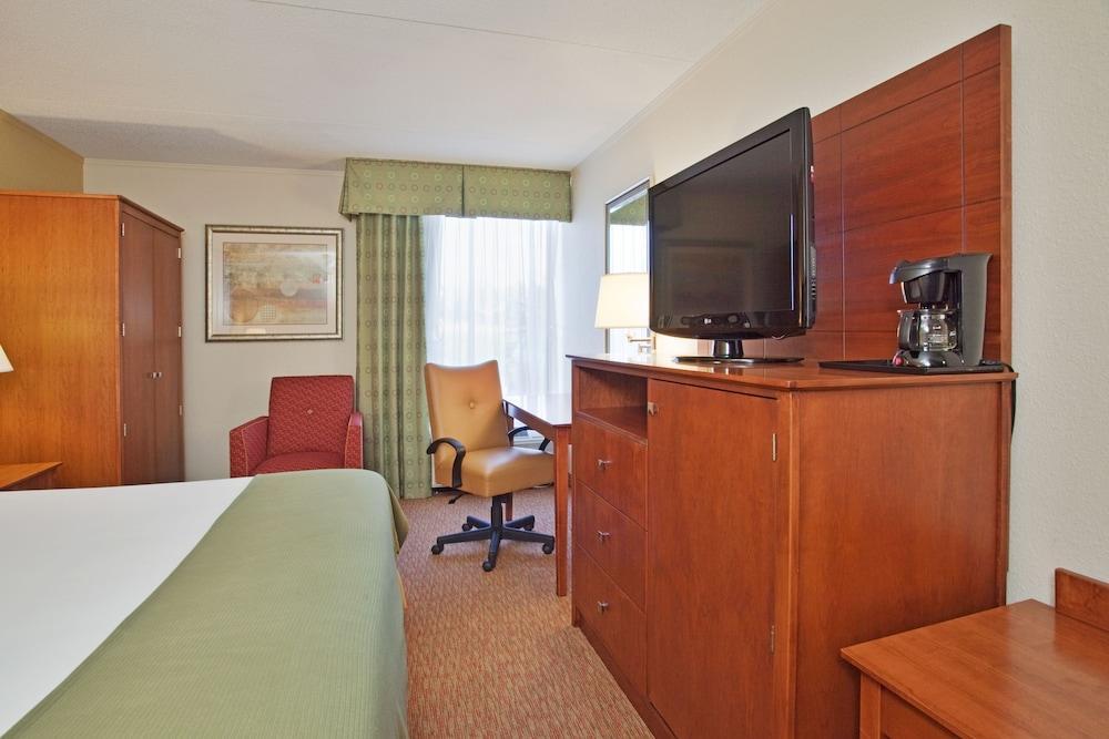 Holiday Inn Express Lynchburg By Ihg מראה חיצוני תמונה