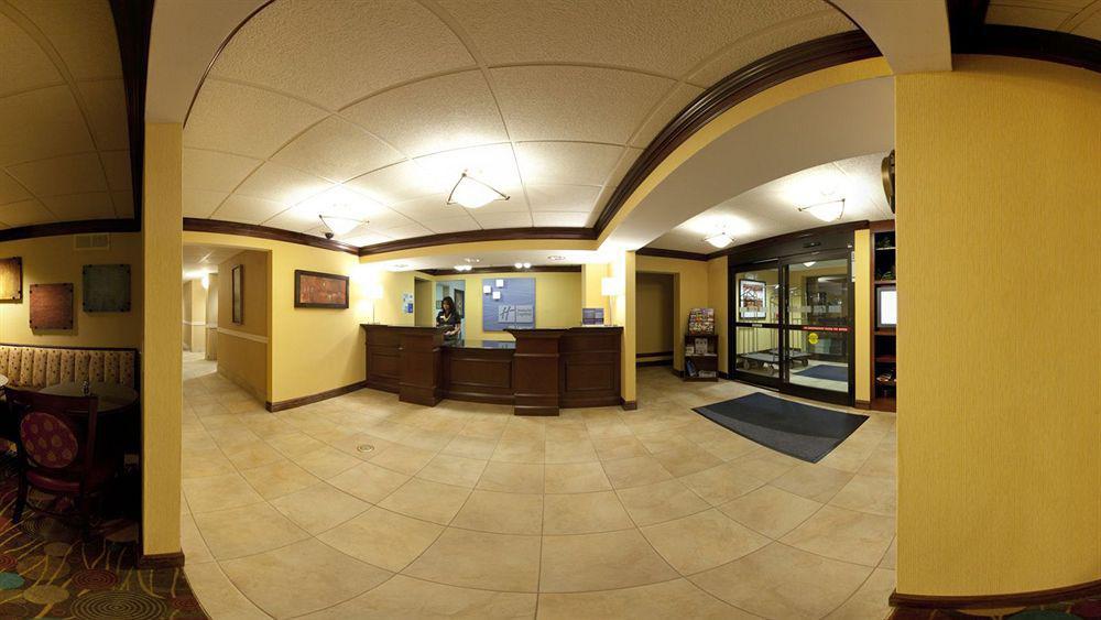 Holiday Inn Express Lynchburg By Ihg מראה חיצוני תמונה